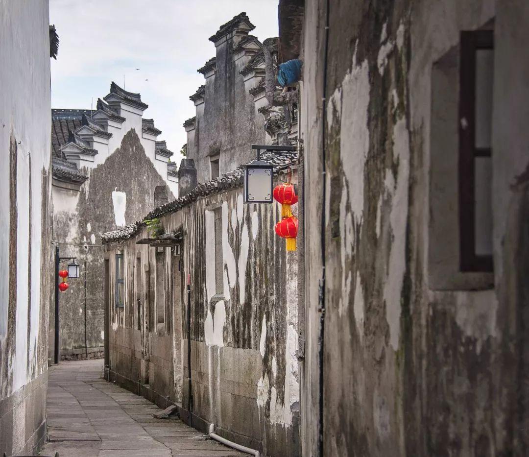以技术标准支撑AI产业发展和治理：AI产业综合标准体系建设指南公开征求意见